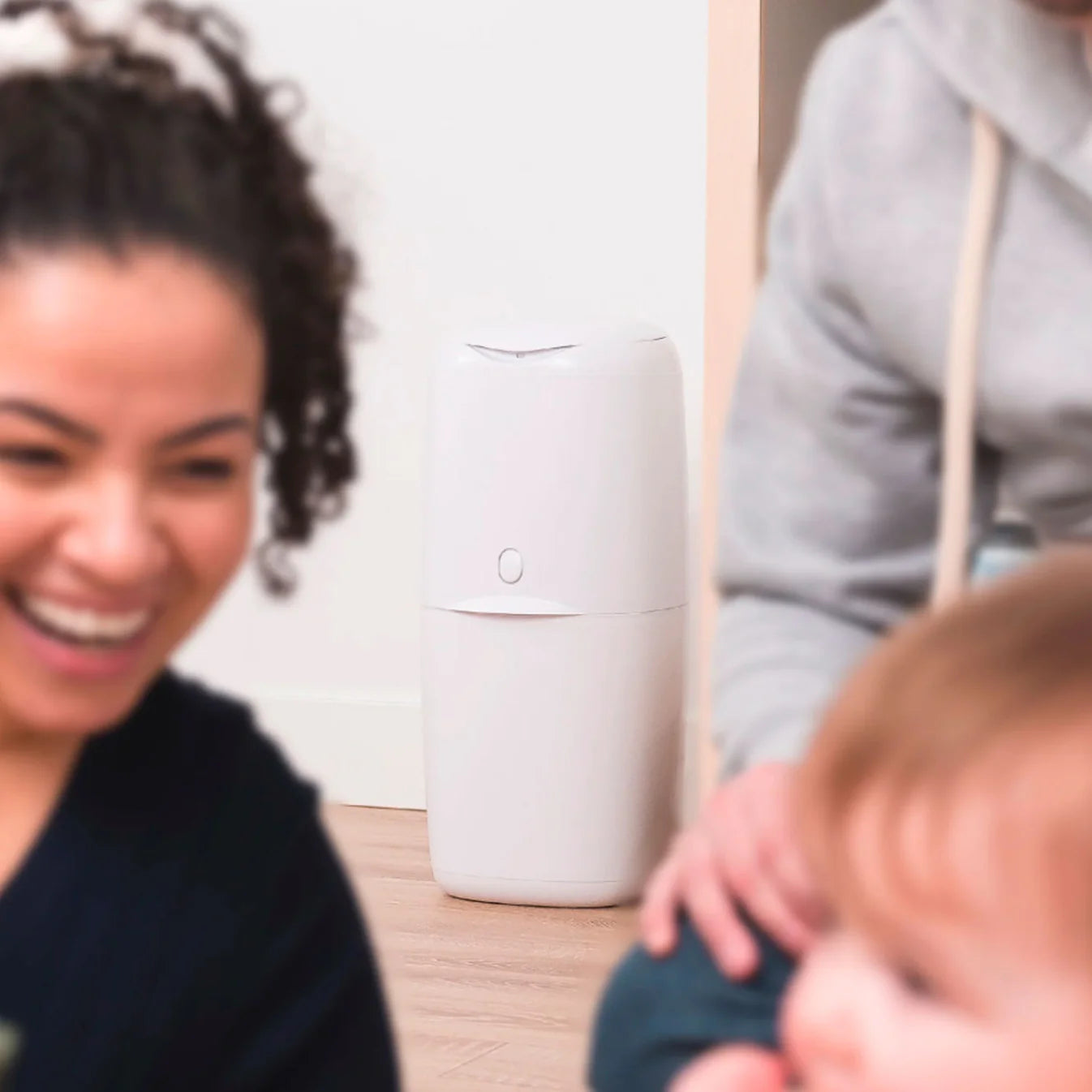 Basurero Contenedor de Pañales Diaper Genie® Compact Pail – Control Total de Olores