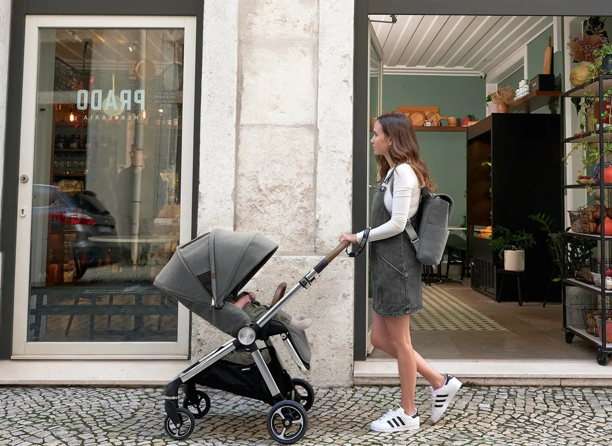 Coche Mamas & Papas Strada Gris